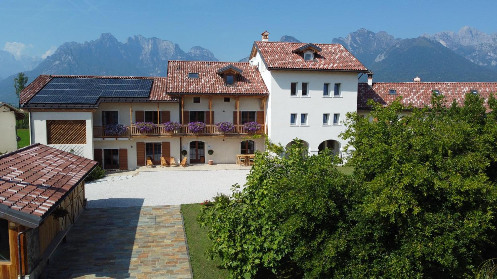 Corte Varola B&B Zia Marisa Belluno Exterior foto